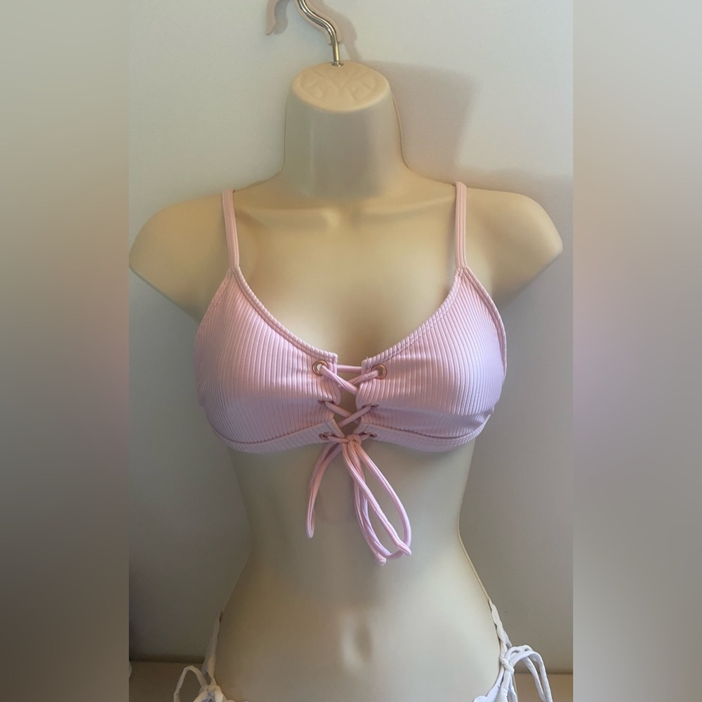 PACSUN Light Pink Bikini Top Size Small With Adjustable Straps Never Worn